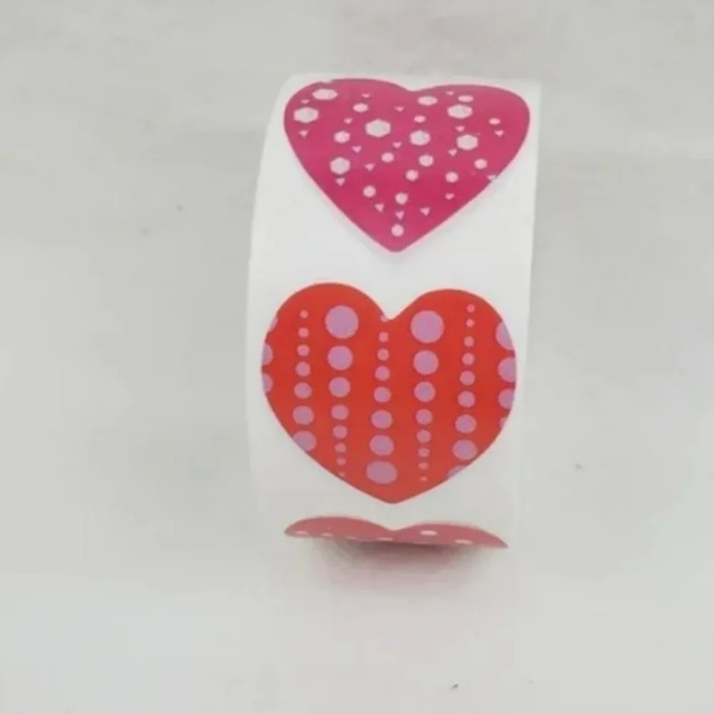 500 Pieces Roll Heart Sealing Sticker